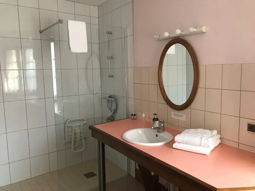 Logis Auberge des Potiers_Jouy-le-Potier_slider_image_2