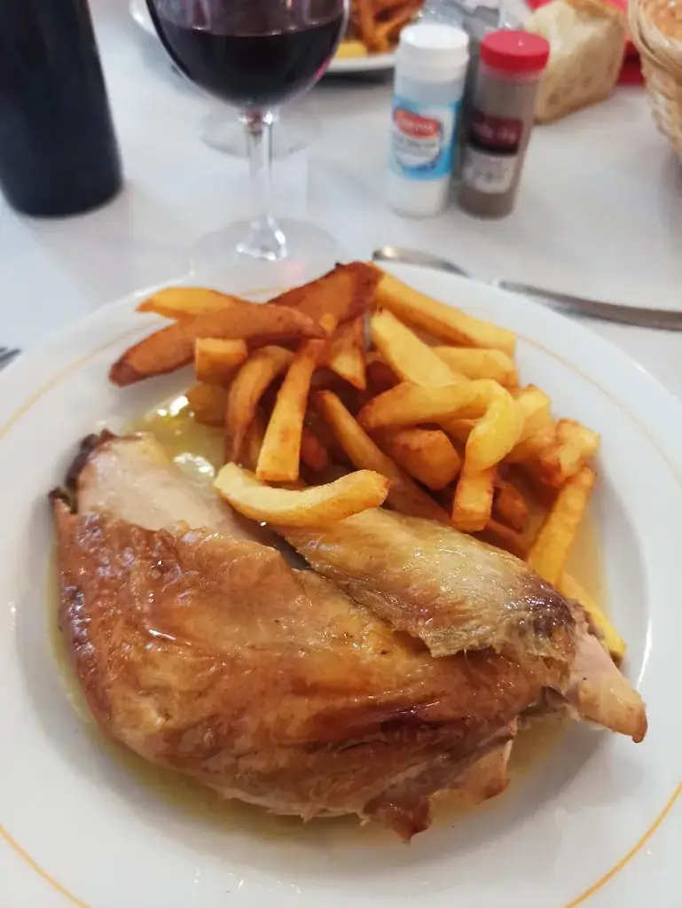 Auberge Le Saint Hubert_Ligny-le-Ribault_slider_image_2