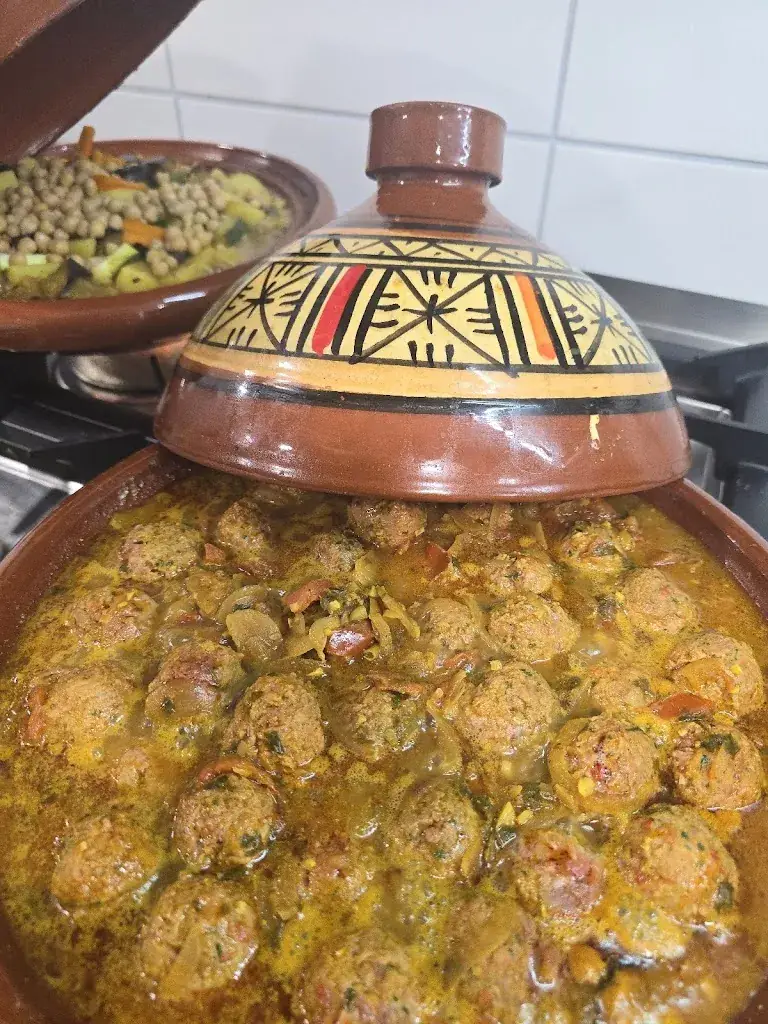 Au Grand Faitout_Buis-les-Baronnies_slider_image_1