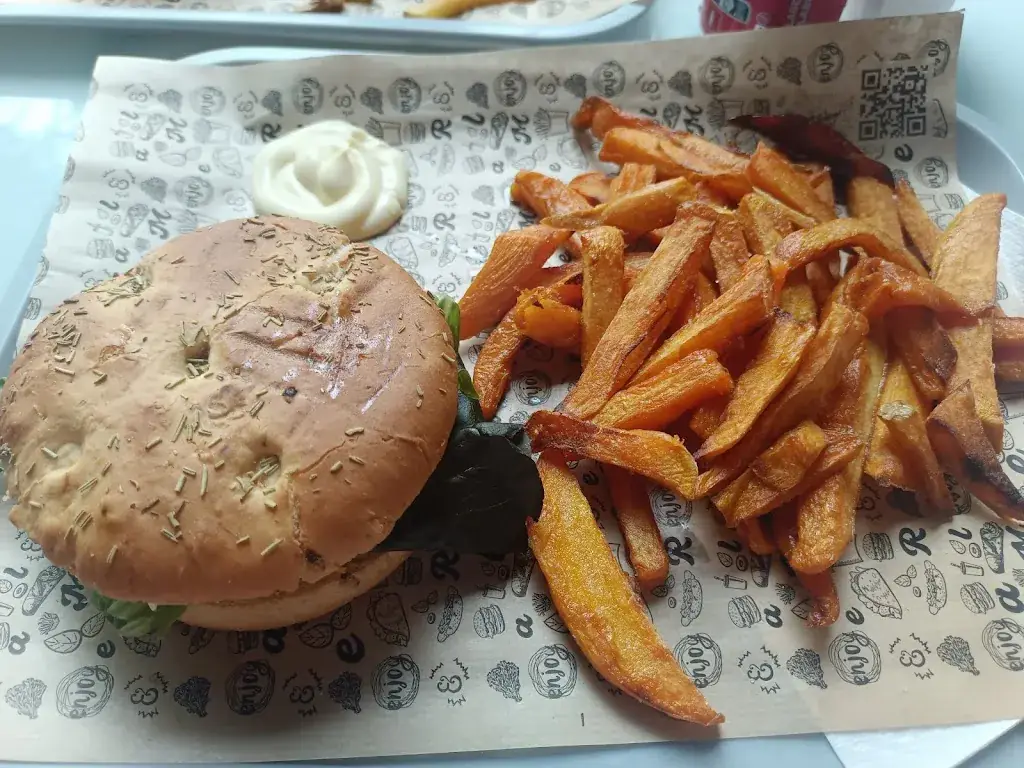 Au Grand Faitout_Buis-les-Baronnies_slider_image_2