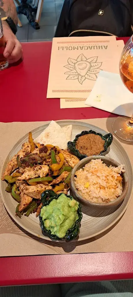 Anca S_Ahuacamolli_Bulle_recensione