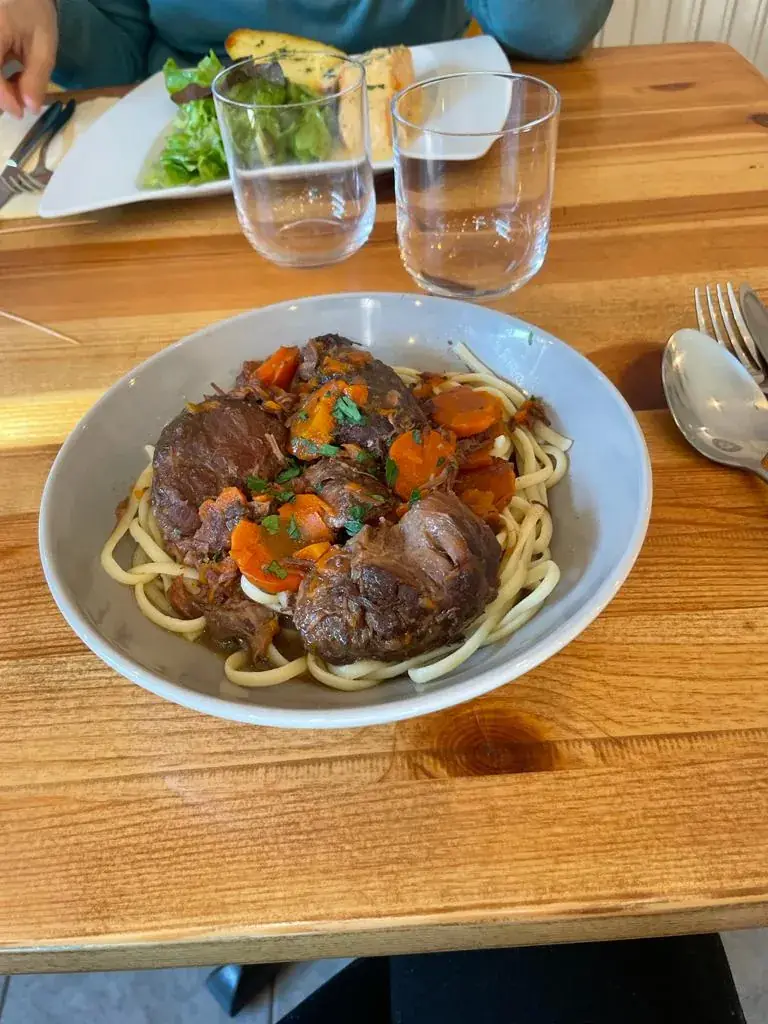 Sylvie Changeon_Chez K'Tea_L'Île-Bouchard_review