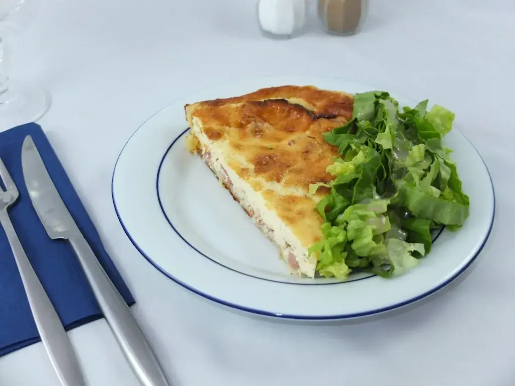 Le Pavillon Bleu_L'Île-Bouchard_slider_image_2