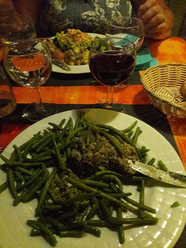 Michel Somville_Lacabane du Trappeur SARL Lenawen_Chaussée-Saint-Victor_review