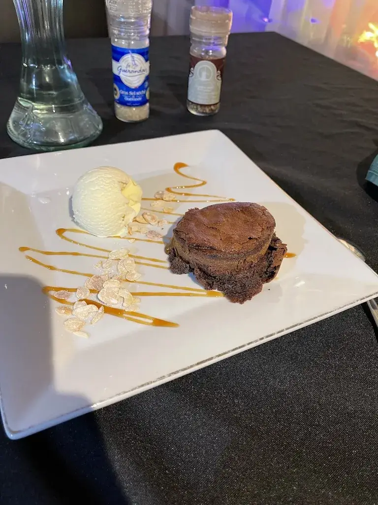 Smac T_Auberge Des Gourmets_Gien_review