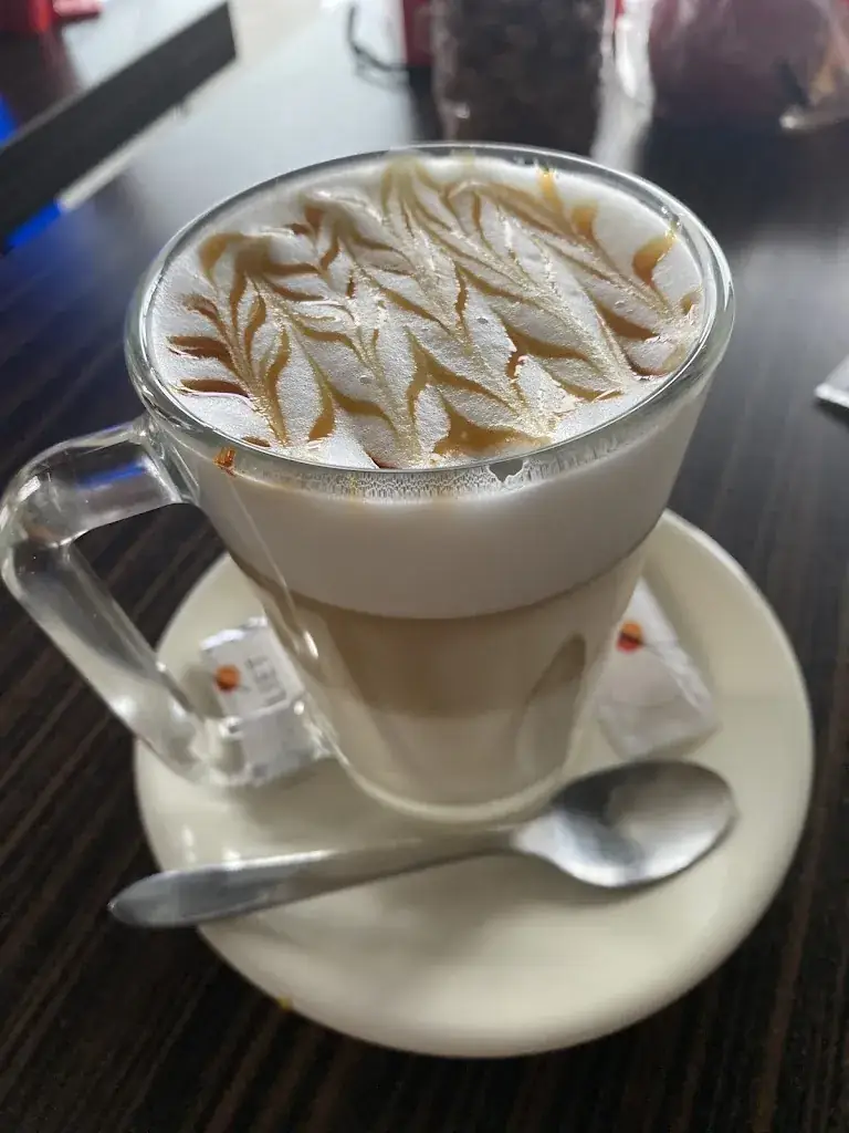 Léna L S_Brasserie de Gien_Gien_review