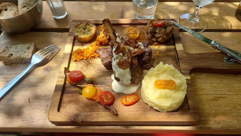 La Grangette de Biquette_Roche-sur-le-Buis_slider_image_3