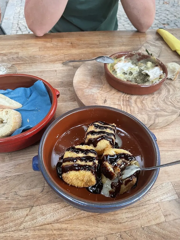 Menu_Le Saint Julien Restaurant Bar à Vin Bar à cocktails_Buis-les-Baronnies_image_5