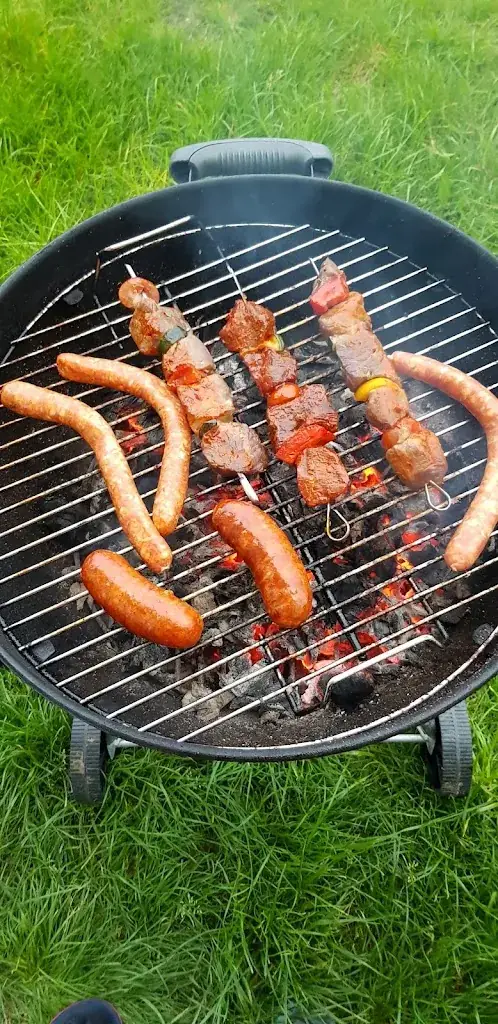 Boucherie des Eleveurs restaurant in Larçay