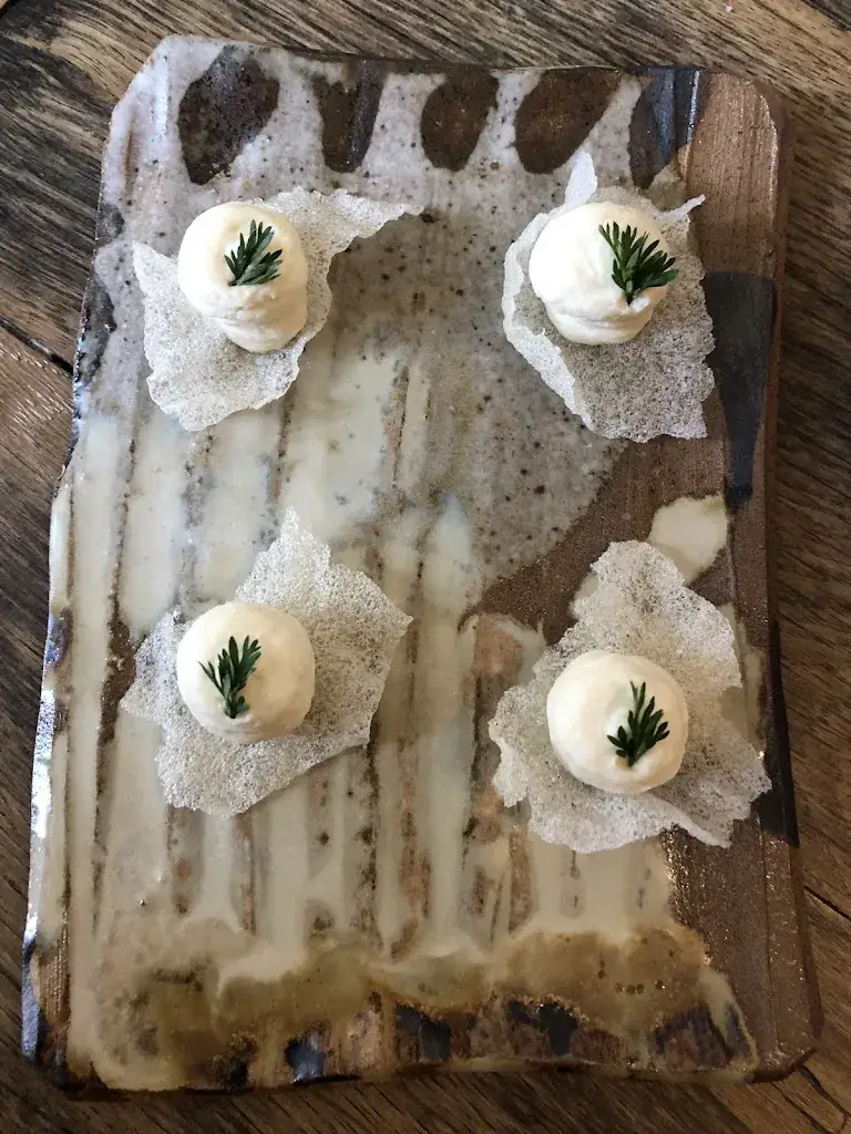 Margreet Feenstra_L'Épicerie_(La_review