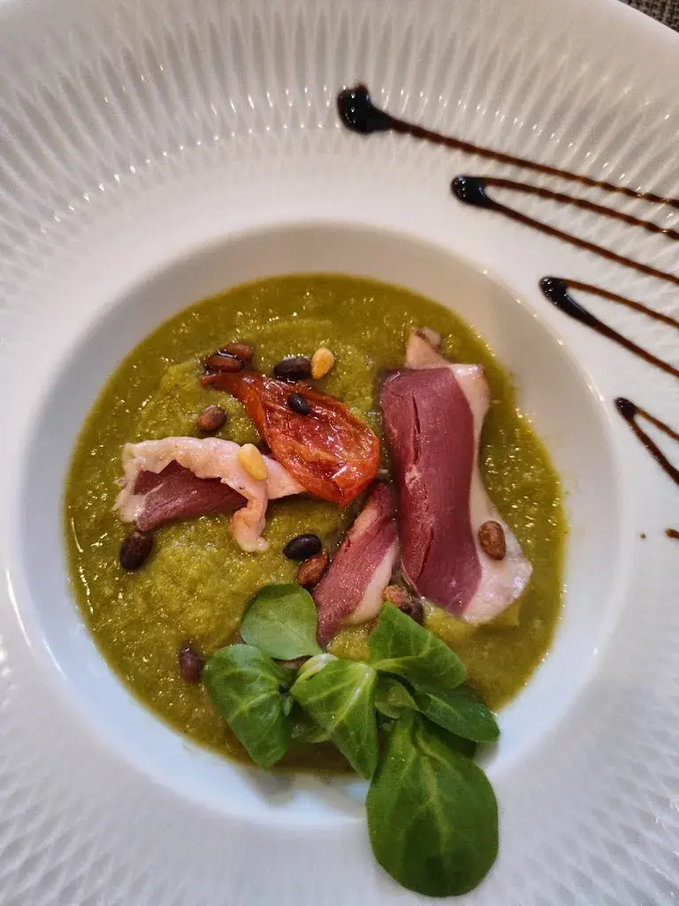 AU P'TIT GUEUL'TON_Aix-d'Angillon_slider_image_3