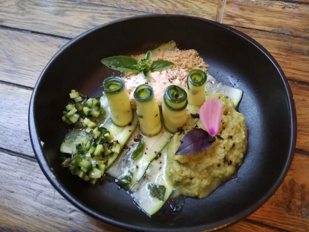 Menu_L Herbe Rouge Auberge de Campagne_Valaire_image_8