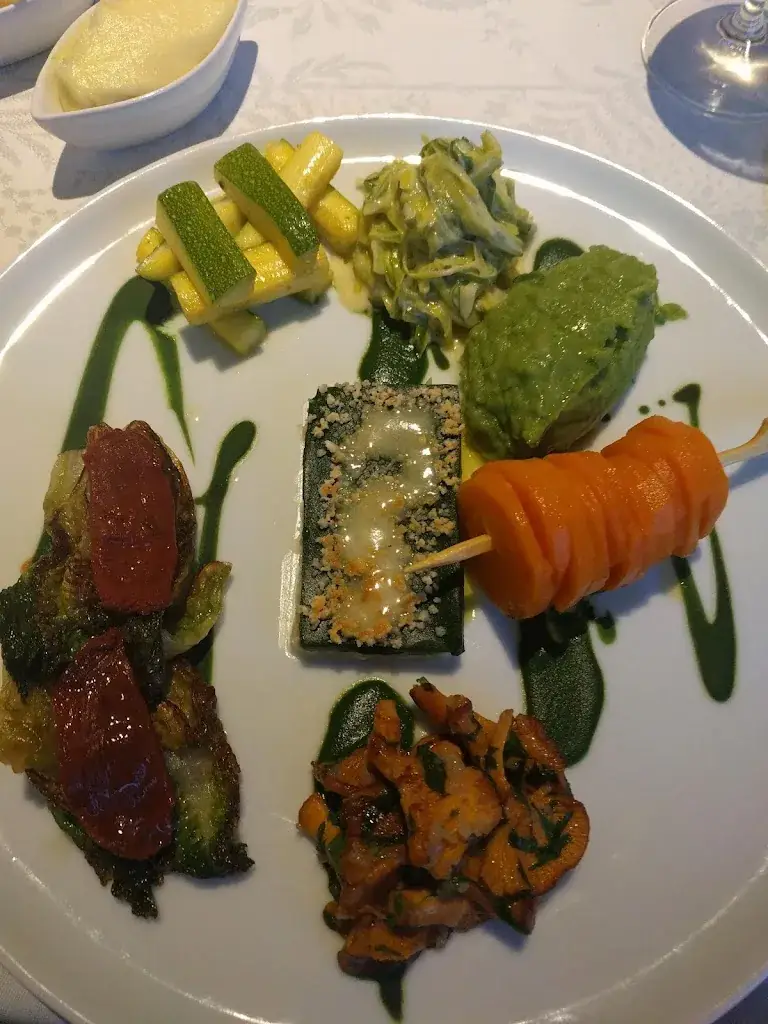 Menu_Restaurant la Promenade _Petit-Pressigny_image_6