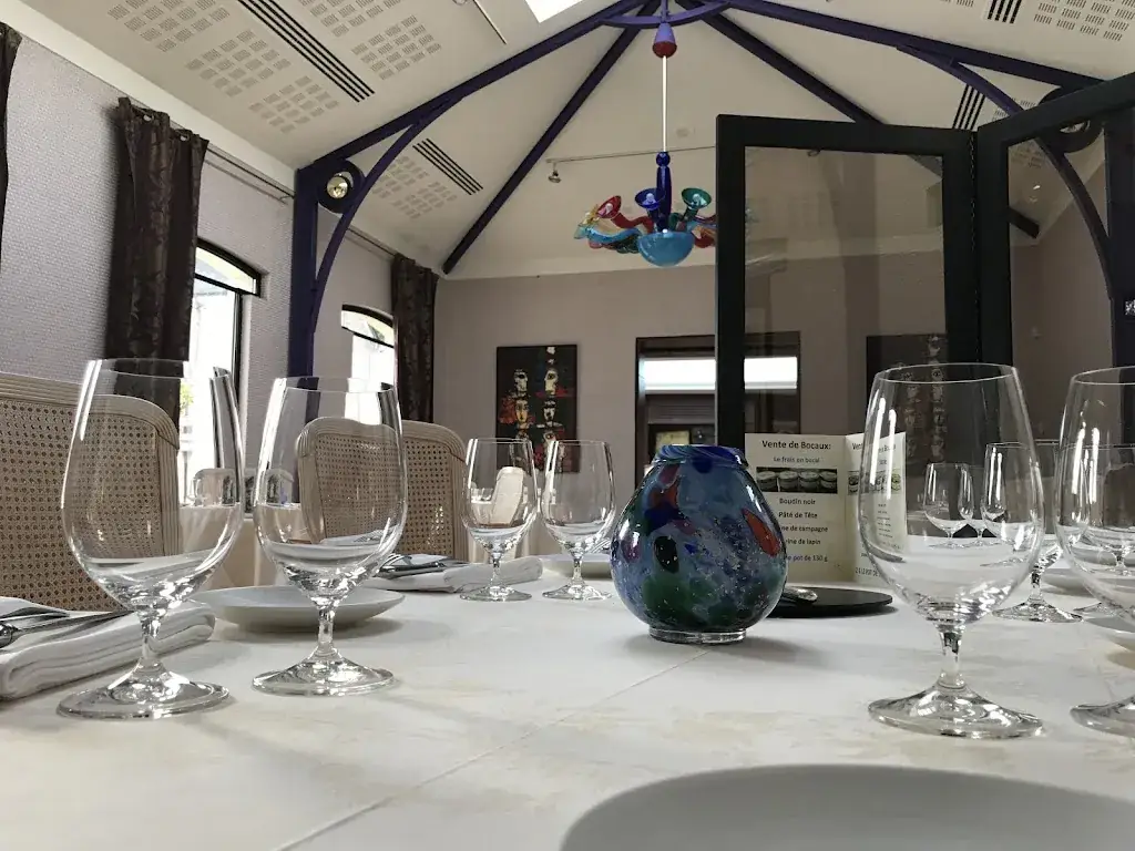 Restaurant la Promenade (Maison Dallais) restaurant in Petit-Pressigny