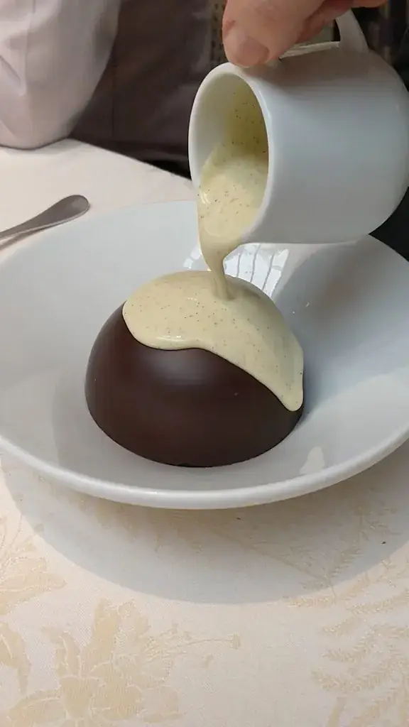 Restaurant la Promenade _Petit-Pressigny_slider_image_2