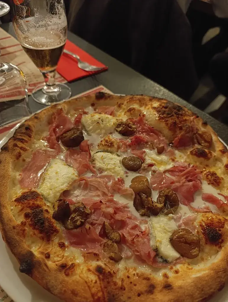 Il Carretino restaurant in Poinçonnet