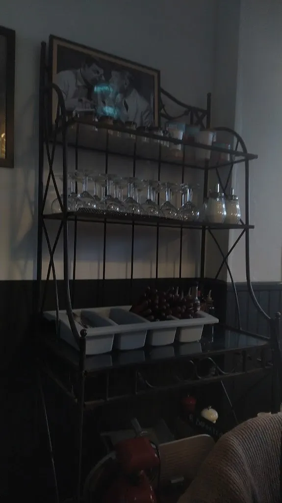 Meulen Spitale_Le Comptoir de Bron_Bron_review