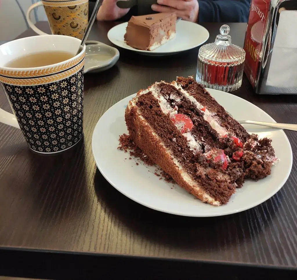 Emilie g_Café L'Instant Goû'Thé La Châtre_Châtre_review