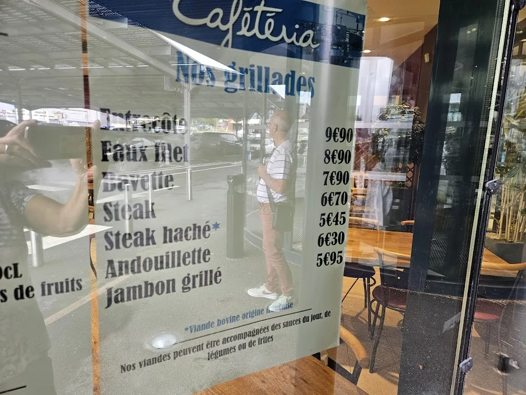 Sylvie Belin_cafétéria_Châtre_Bewertung