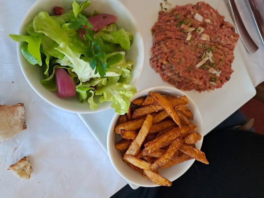 Menu_Restaurant de l'Hôtel Le Lion d'Argent_Montgivray_image_1