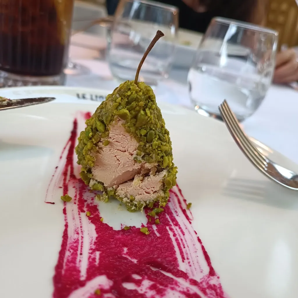 Charles Fery_Restaurant de l'Hôtel Le Lion d'Argent_Montgivray_review