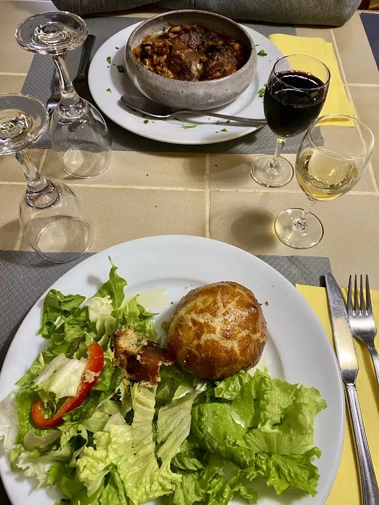 Ferme-Auberge De Poumoué_Magny_slider_image_1