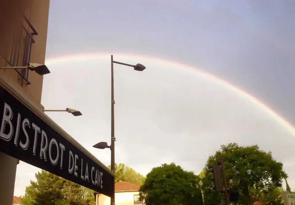 Le Bistrot de la Cave_Bron_slider_image_3