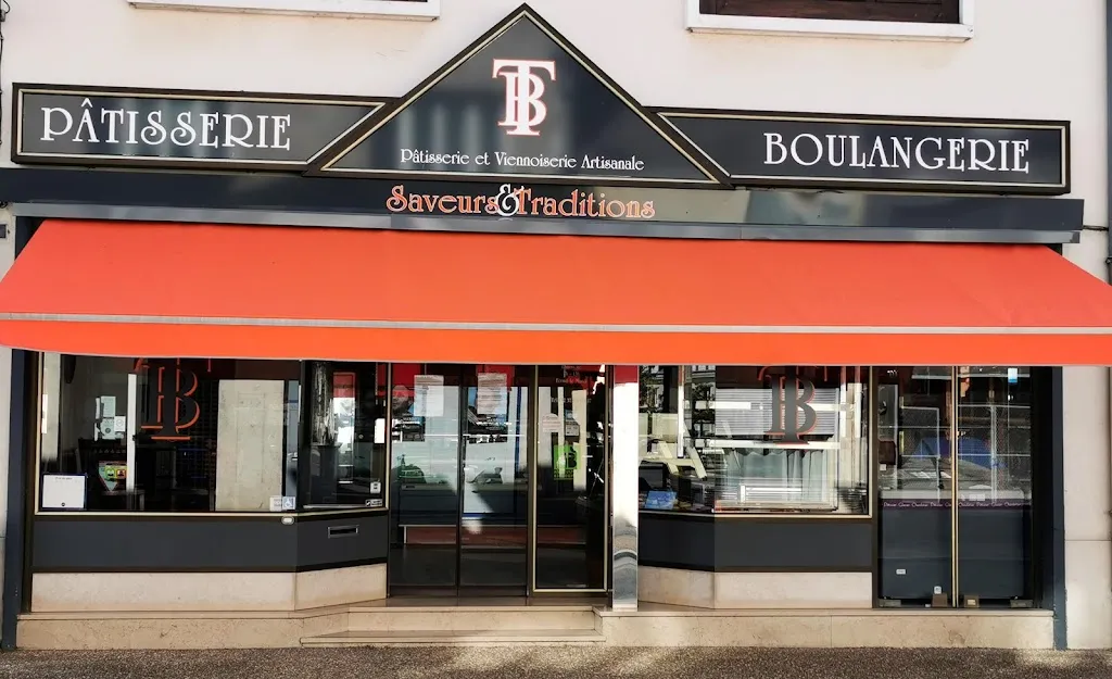 Saveurs et Traditions restaurant in Loupe