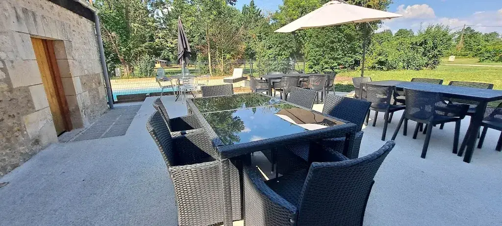 La terrasse_Ligueil_slider_image_1