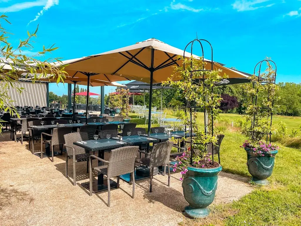 EPICURE 19_Coudray-Montceaux_slider_image_1