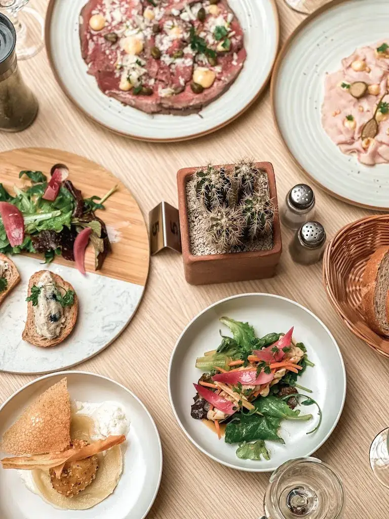 EPICURE 19_Coudray-Montceaux_slider_image_2