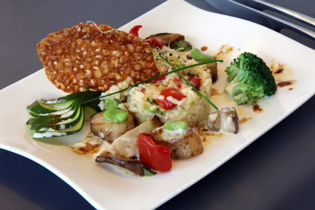 Le Grand Pacha de l'Himalaya_Coudray-Montceaux_slider_image_2