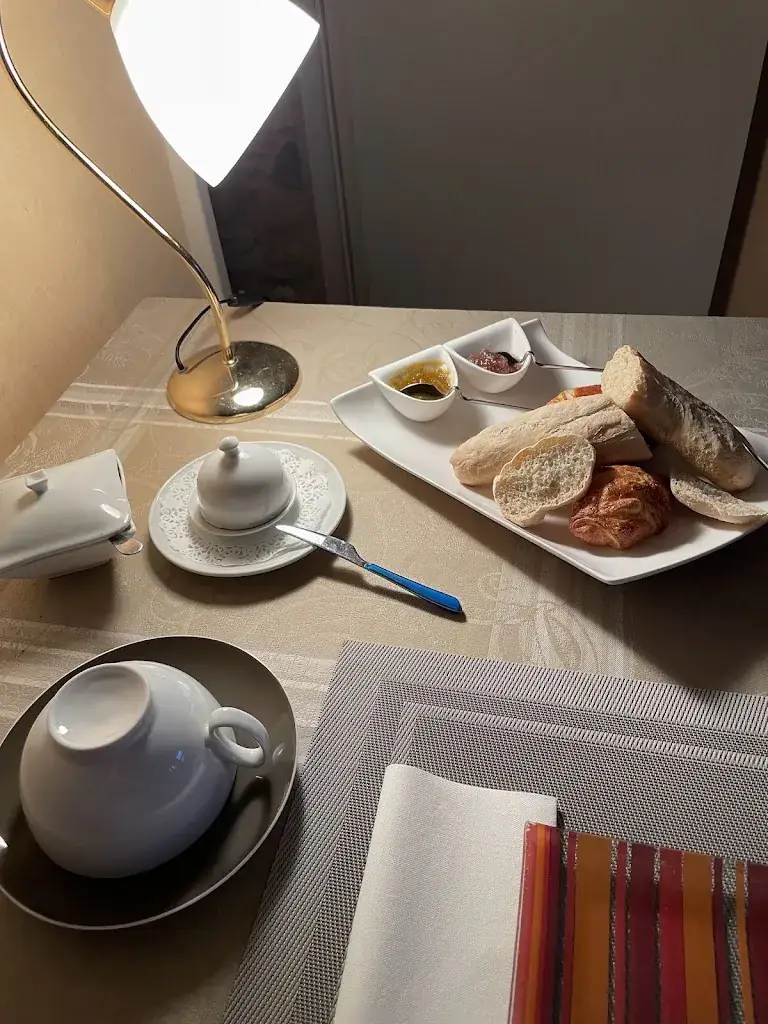 Alexandre Boucays_Hôtel restaurant l'Amphitryon_Coudray_review