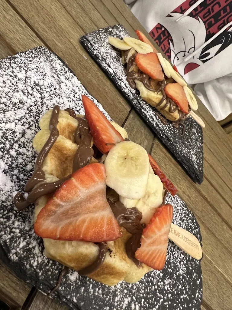 Raghad AL HOMSI_LE BAR À DESSERT BRON_Bron_review