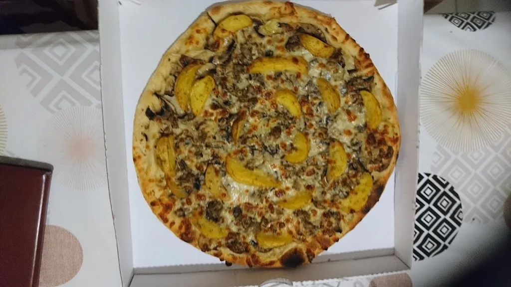 Léo Plun_PIZZA DA PAOLO_Marcilly-en-Villette_review