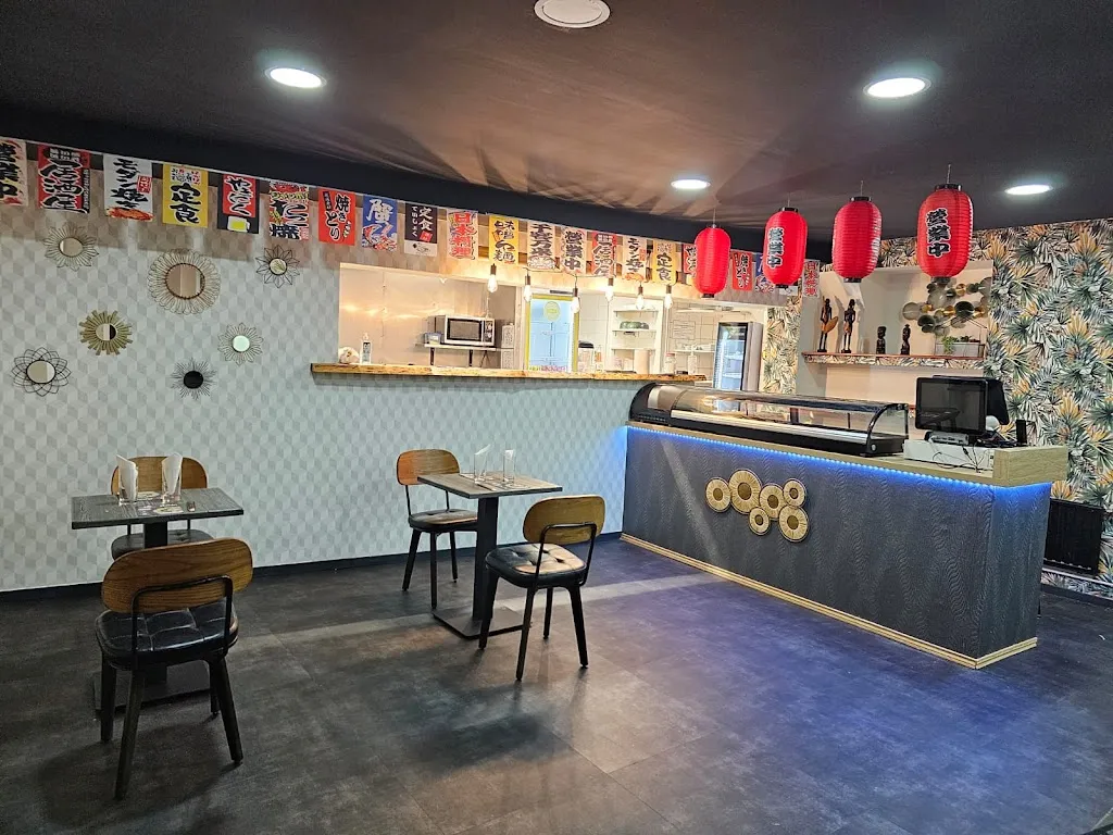 Asian lounge_Maintenon_slider_image_1