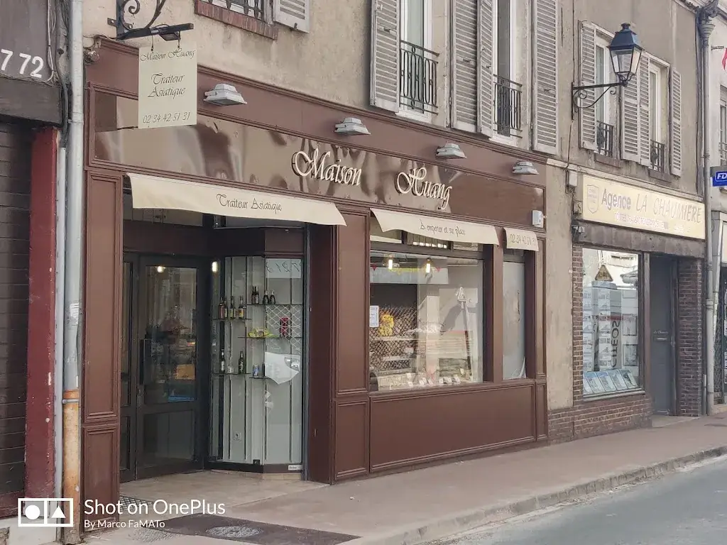 Maison Huang restaurant in Maintenon