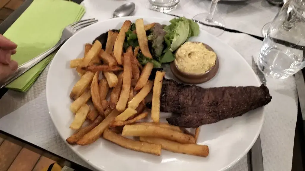 Restaurant Bar Tabac Le Marigny_Marigny-les-Usages_slider_image_2