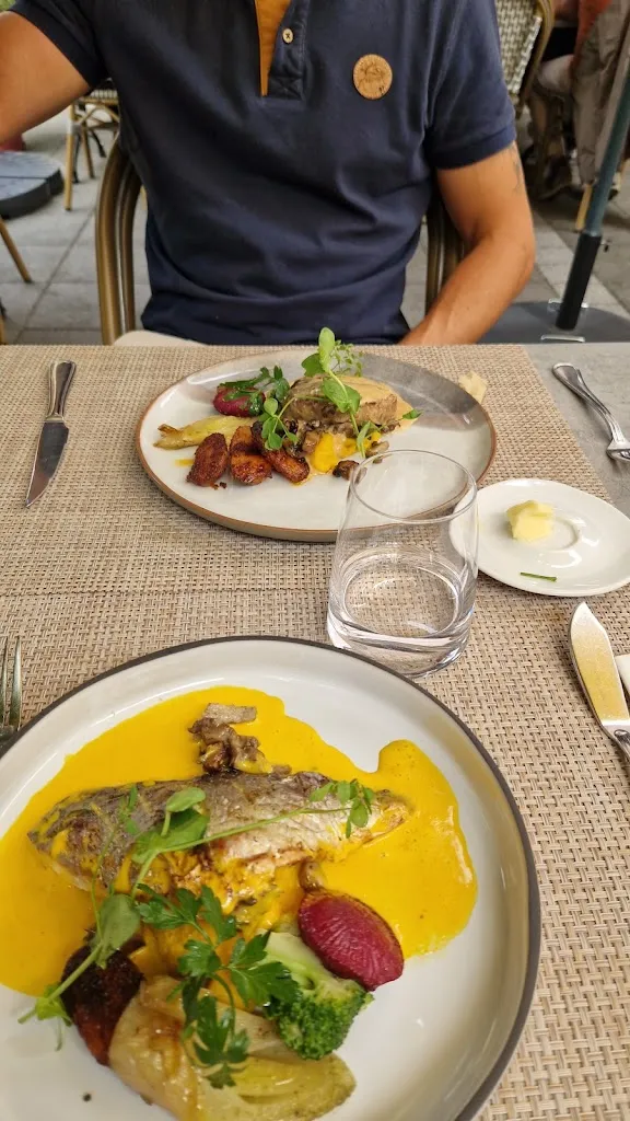 laure lafaurie_Le Saint Christophe_Saint-Jean-de-Braye_review