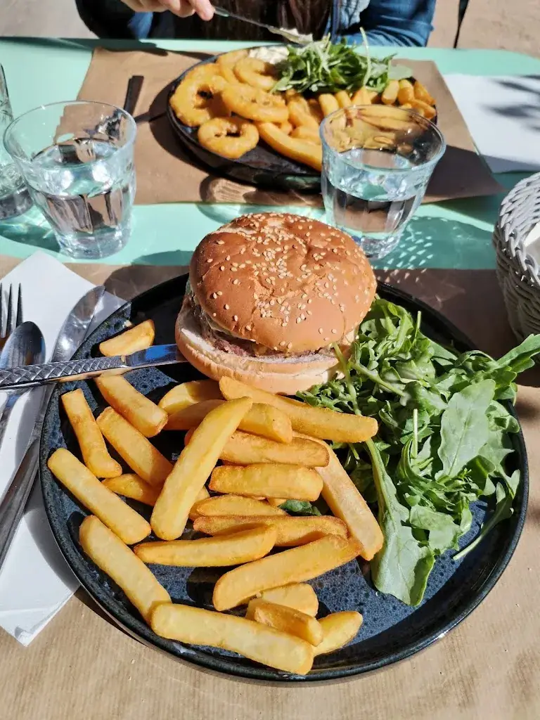 L'Alpage_Bron_slider_image_3