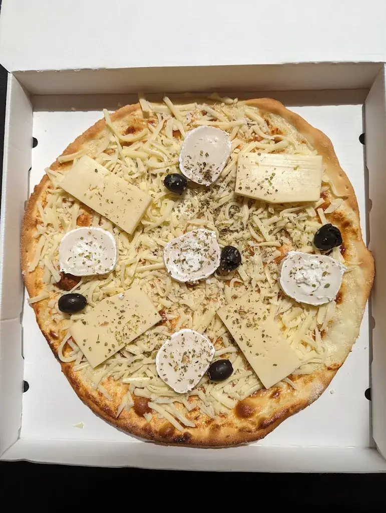 Le Kiosque à Pizzas des Acacias - La Ville-Aux-Dames restaurant in Ville-aux-Dames