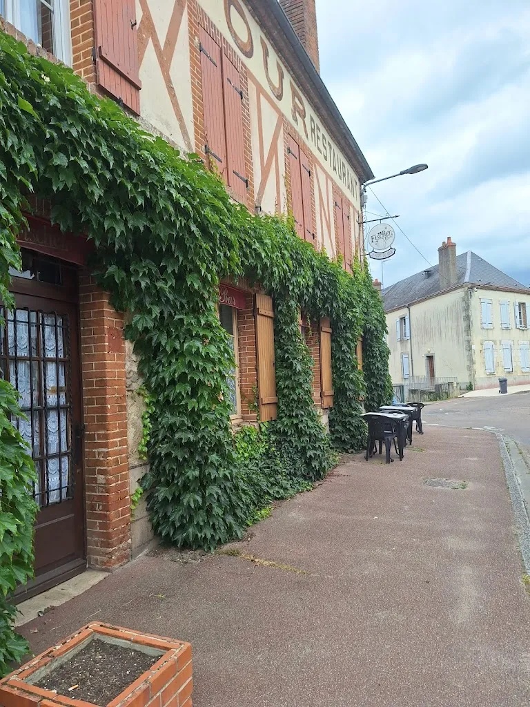 Isabelle audin_Le Point du Jour_Lorris_review