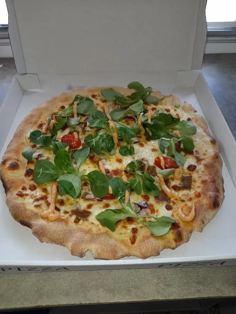 Menu_Pizza Lova_Lorris_image_7