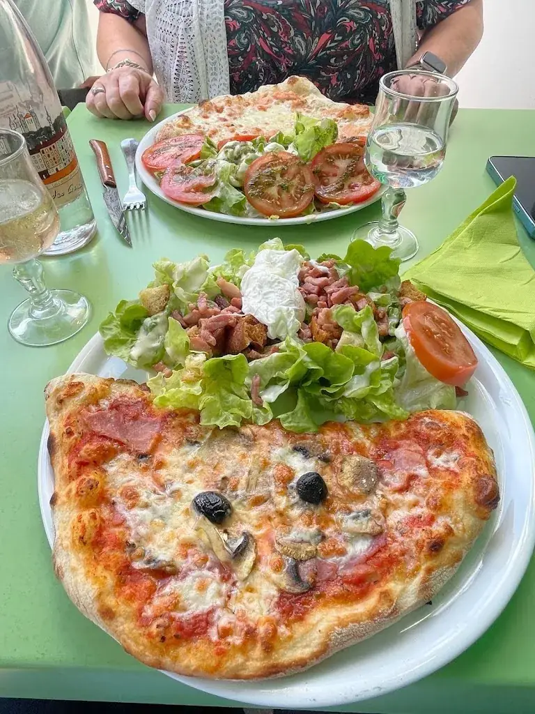 LE VENISE_Bron_slider_image_2