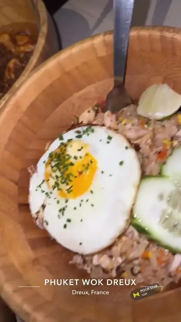 PHUKET WOK DREUX_Dreux_slider_image_2