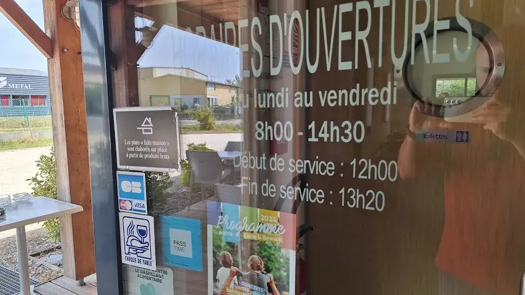 David de Lucas Alonso_Cabanon Merois Sarl_Mer_review