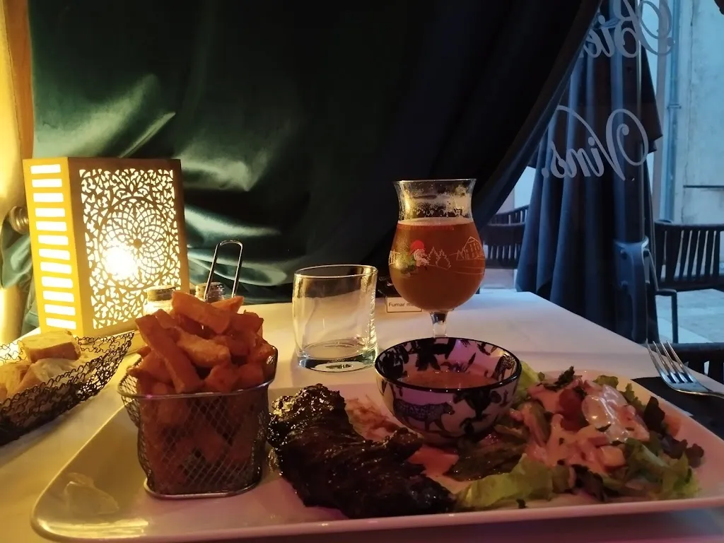 LA SUITE PUB LOUNGE RESTAURANT_Montargis_slider_image_3