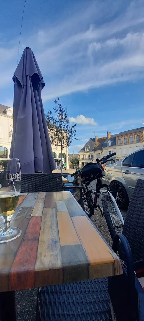 La Croisée Des Possibles_Le Café de la Paix_Mondoubleau_review