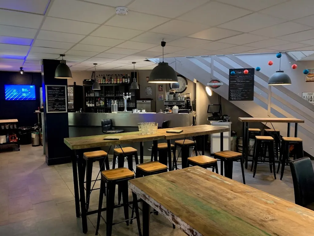 SOUL FOOD CAFE_Bron_slider_image_1