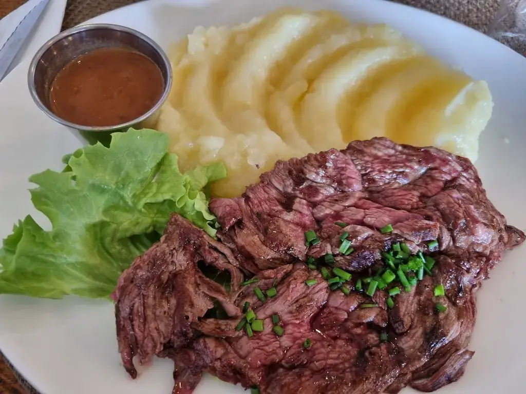 Suwan Ahn_Le Petit Tonneau_Montlouis-sur-Loire_recensione